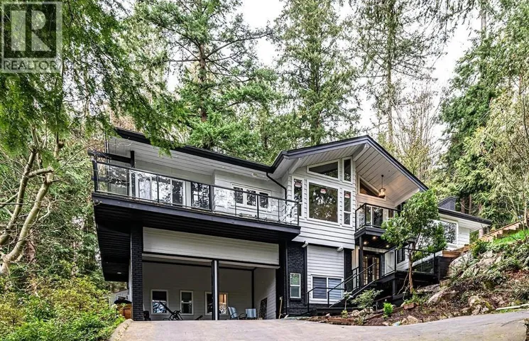 4621 CAULFEILD DRIVE, West Vancouver, British Columbia V7W1E9