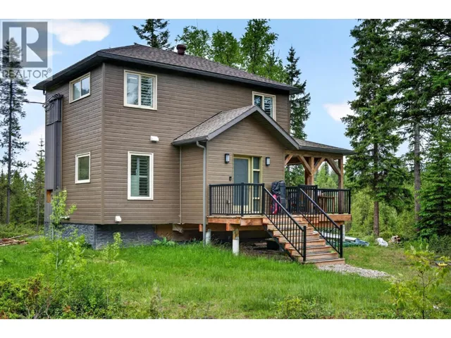 2333 Hedges Road, Golden, British Columbia V0A1H1