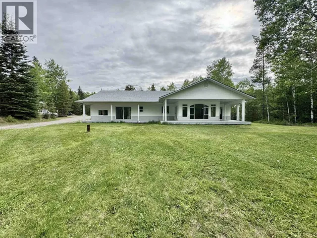 6436 ERICKSON ROAD, 100 Mile House, British Columbia V0K1X3