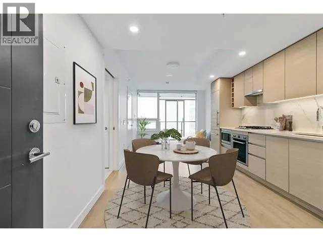 210X 823 CARNARVON STREET, New Westminster, British Columbia V3M0N5