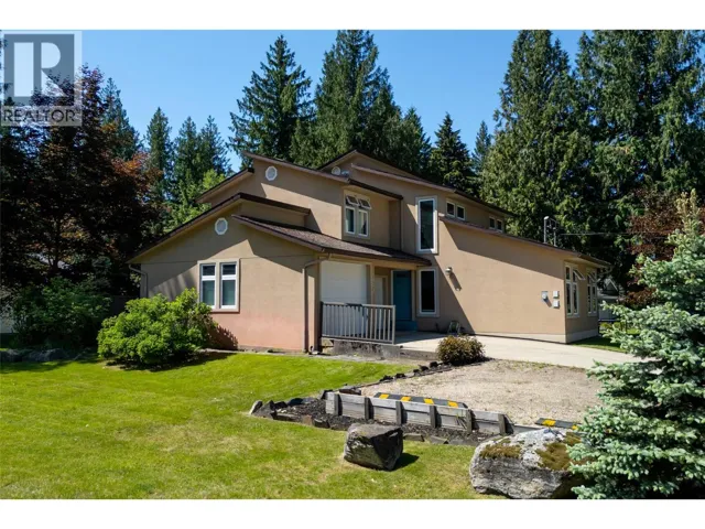 1473 Arrow Drive, Revelstoke, British Columbia V0E2S1