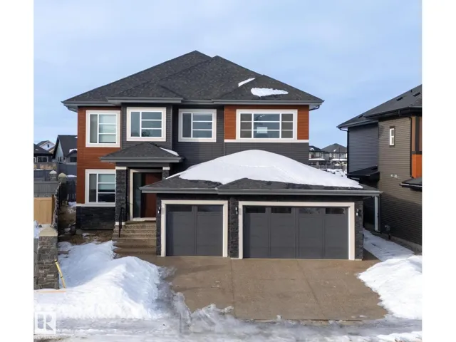 3904 GINSBURG CR NW, Edmonton, Alberta T5T4V2