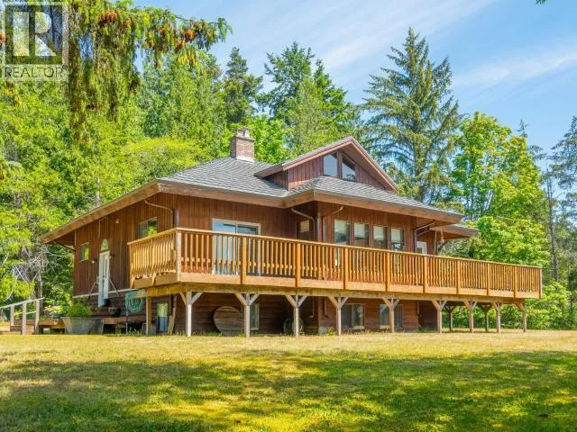 10282 PATRICK ROAD, Powell River, British Columbia V8A5C1