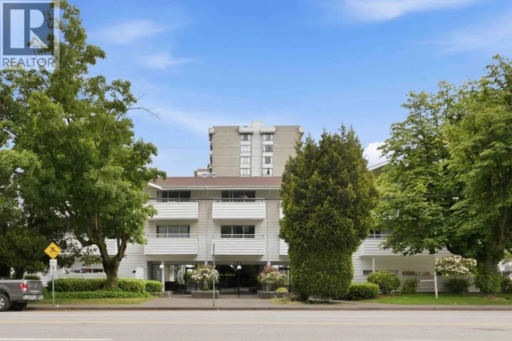 301 707 8TH STREET, New Westminster, British Columbia V3M3S6