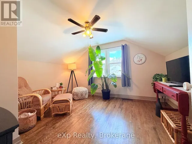 780