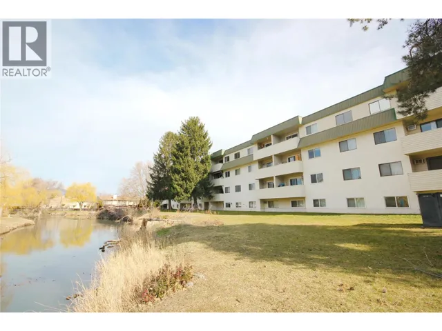 150 Skaha Place Unit# 402, Penticton, British Columbia V2A7K1