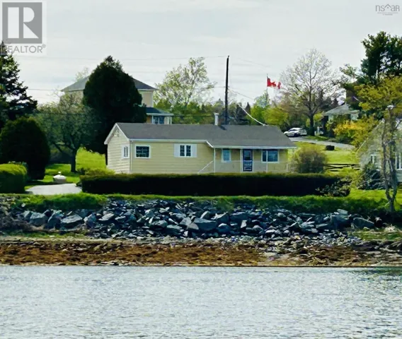 698 OAKLAND Road, Indian Point, Nova Scotia B0J2E0