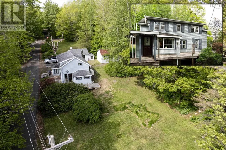 14 Cross Street, Bear River, Nova Scotia B0S1B0