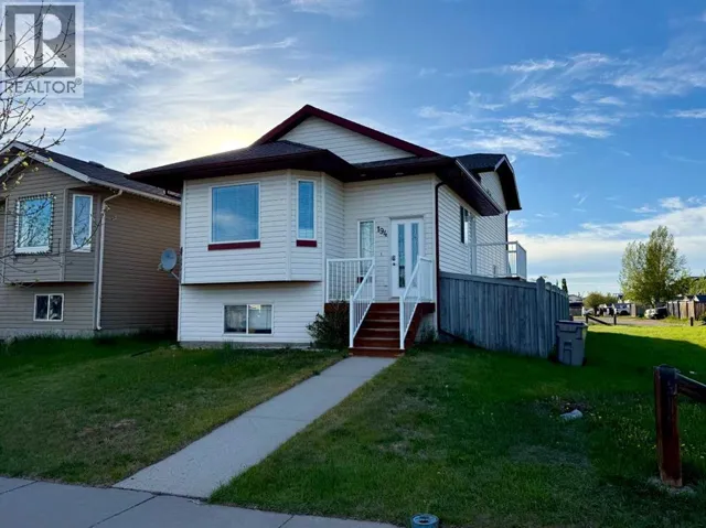 194 Pinnacle Drive, Grande Prairie, Alberta T8W2Z3