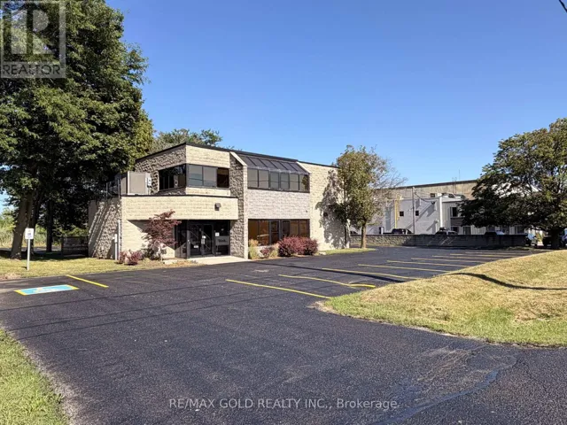 680 INDUSTRIAL ROAD E, London East (East F), Ontario N5V1V1