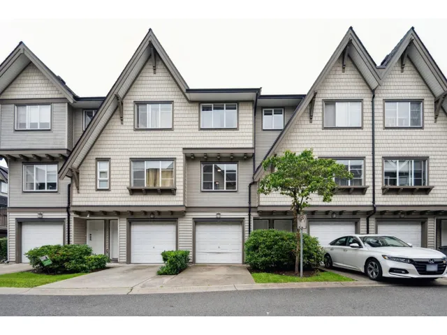 26 15871 85 AVENUE, Surrey, British Columbia V4N0Y9