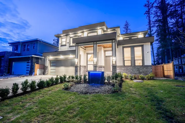 20267 27 AVENUE, Langley, British Columbia V2Z0B6