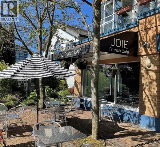 1610 Cook St, Victoria, British Columbia V8T3P1