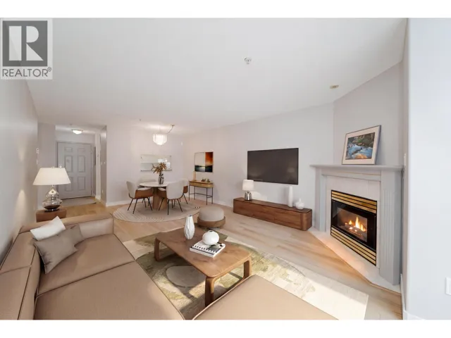 402 624 AGNES STREET, New Westminster, British Columbia V3M1G8