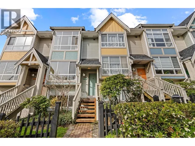 7393 MAGNOLIA TERRACE, Burnaby, British Columbia V5E4M3