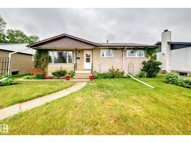 8006 159 ST NW, Edmonton, Alberta T5R2E3