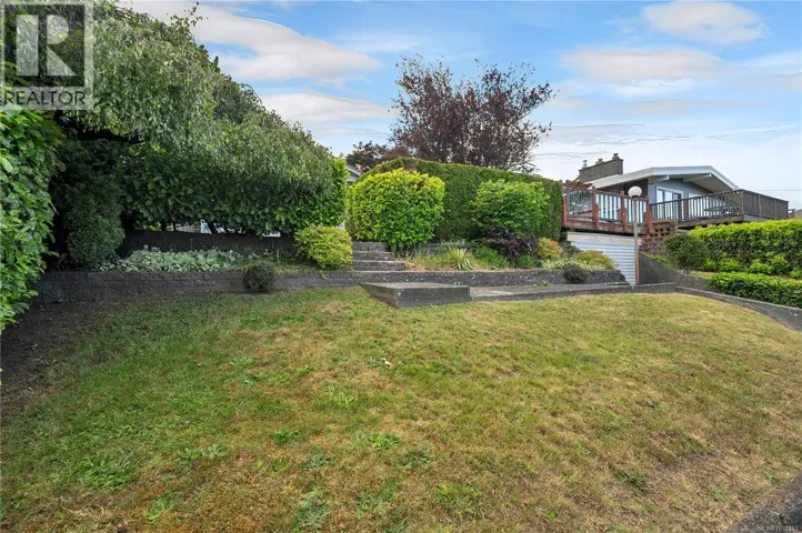 558 Alder St, Campbell River, British Columbia V9W2P1