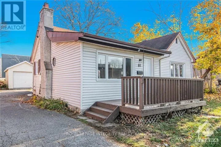 81 BURLAND STREET, Ottawa, Ontario K2B6J9