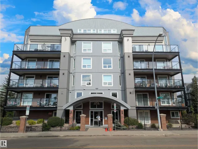 7905 96 ST NW, Edmonton, Alberta T6C4R3
