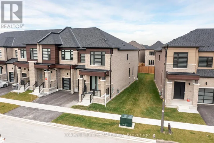 136 OGSTON CRESCENT, Whitby, Ontario L1P0H3