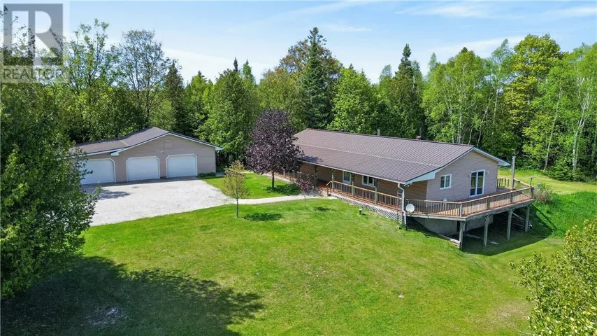 162 15th Sideroad E, Tehkummah, Manitoulin Island, Ontario P0P2C0