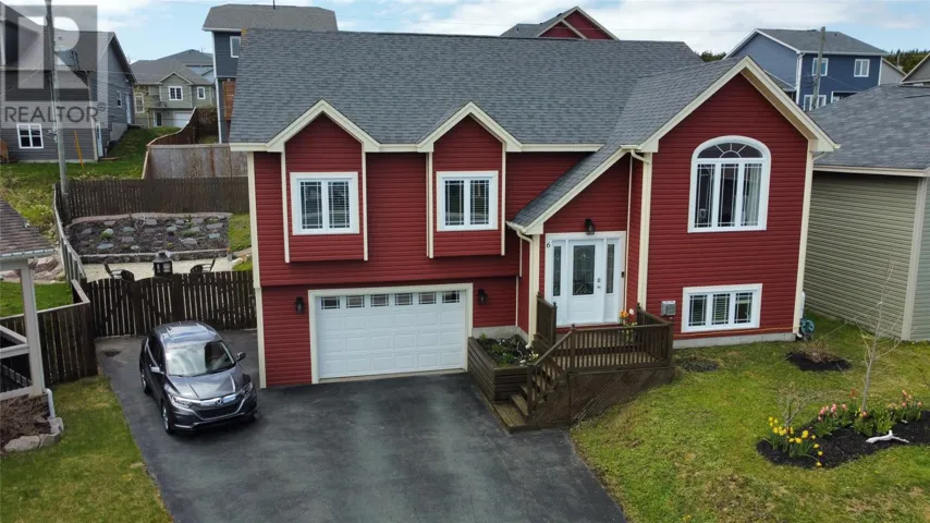 6 Tottenham Place, Paradise, Newfoundland & Labrador A1L0Z2