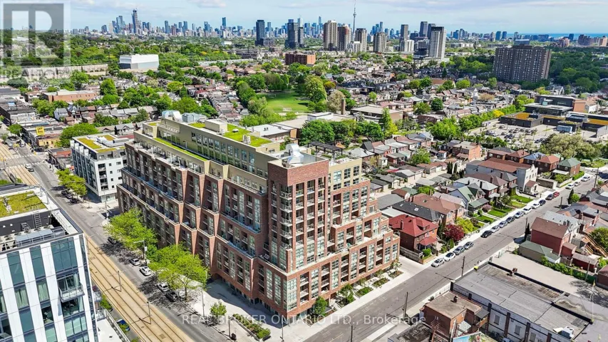 920 - 1787 ST CLAIR AVENUE W, Toronto (Weston-Pellam Park), Ontario M6N0B7