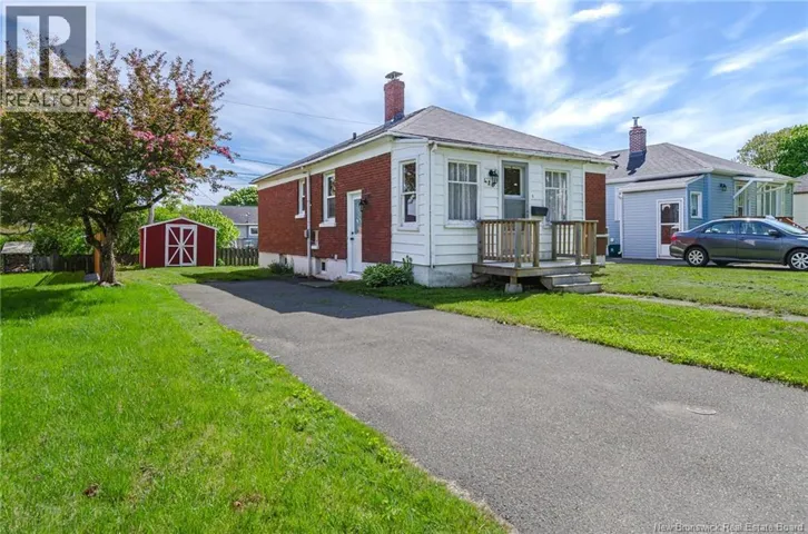 428 Argyle Street, Saint John, New Brunswick E2M3A7