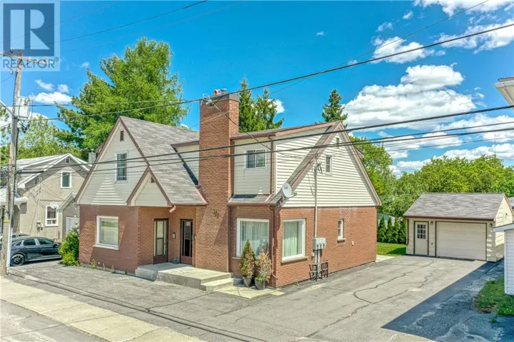 488 Clinton Avenue, Sudbury, Ontario P3B2S6