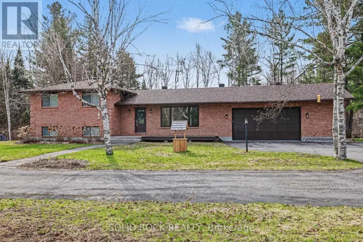 113 GOODWOOD CRESCENT, Beckwith, Ontario K7C3P2