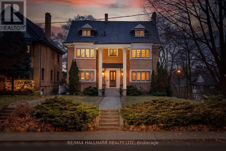 60 INDIAN GROVE, Toronto (High Park-Swansea), Ontario M6R2Y3
