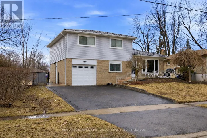 7 DAWSON CRESCENT, Halton Hills (Georgetown), Ontario L7G1H3