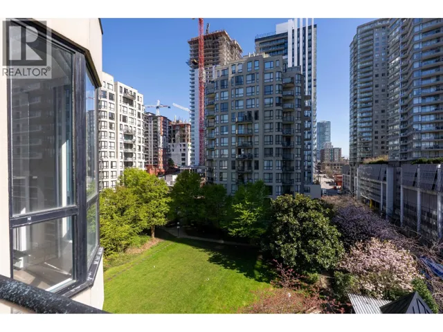 607 55 TENTH STREET, New Westminster, British Columbia V3M6R5