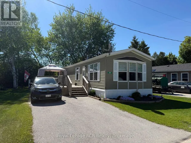 120 SUSSEX SQUARE, Georgian Bluffs, Ontario N4K5N5