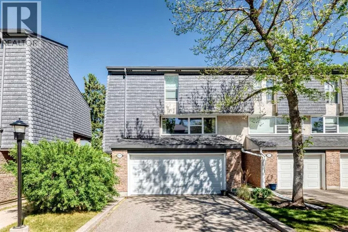 400 Brae Glen Crescent SW, Calgary, Alberta T2W1B6
