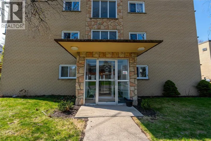 1075 BRENCHLEY AVENUE Unit# 201, Sarnia, Ontario N7S1R6