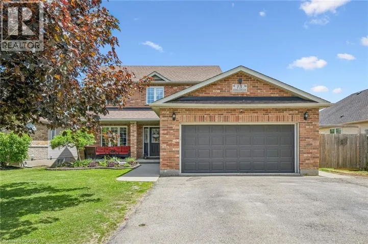 15 ZINKANN Crescent, Wellesley, Ontario N0B2T0