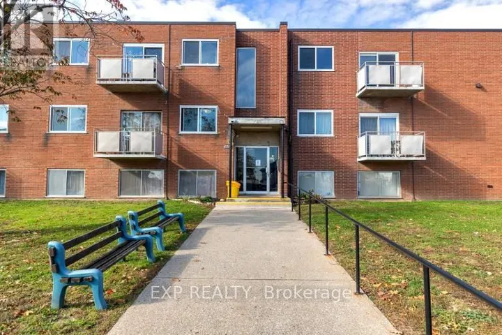 3 - 3815 PORTAGE ROAD, Niagara Falls (Stamford), Ontario L2J2L1