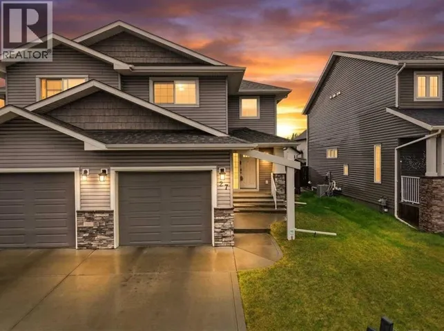 27 Windermere Close, Red Deer, Alberta T4N2J8
