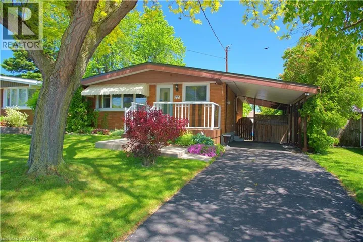 77 LAWFIELD Drive, Hamilton, Ontario L8V4C6