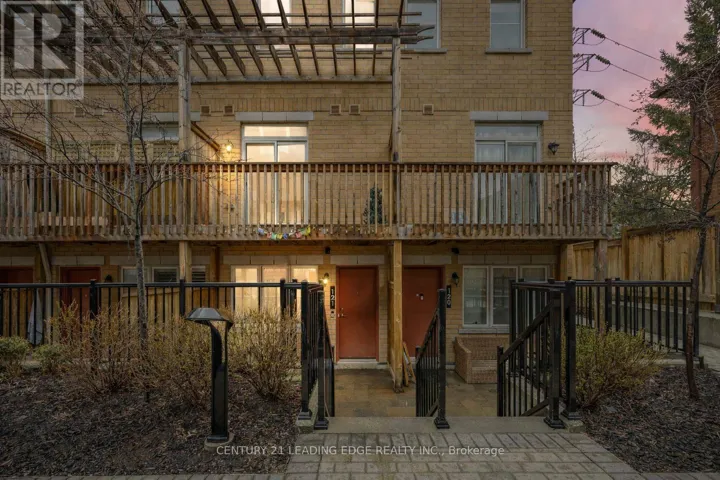 121 - 380 HOPEWELL AVENUE, Toronto (Briar Hill-Belgravia), Ontario M6E2S2