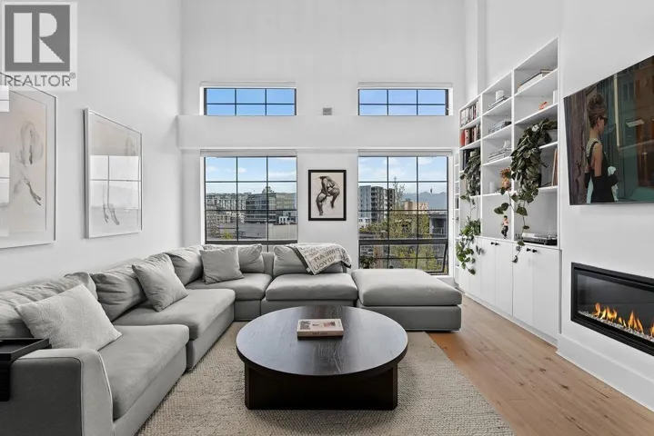 417 237 E 4TH AVENUE, Vancouver, British Columbia V5T4R4