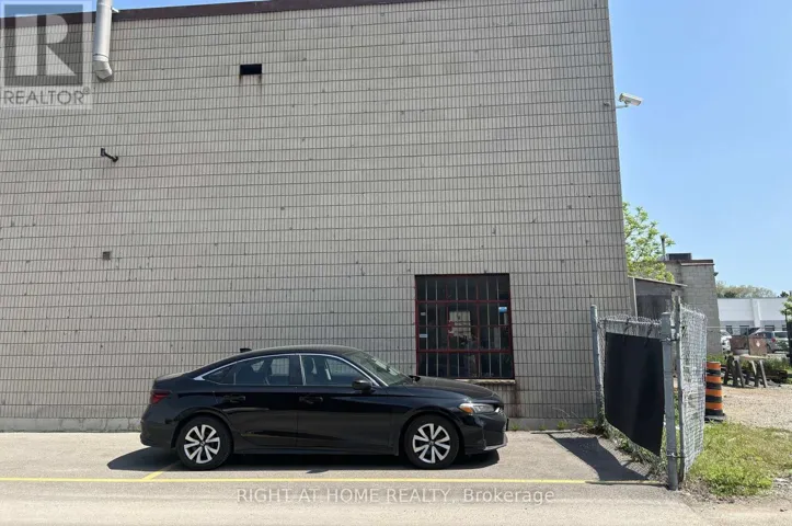 1312 SPEERS ROAD, Oakville (QE Queen Elizabeth), Ontario L6L2X4