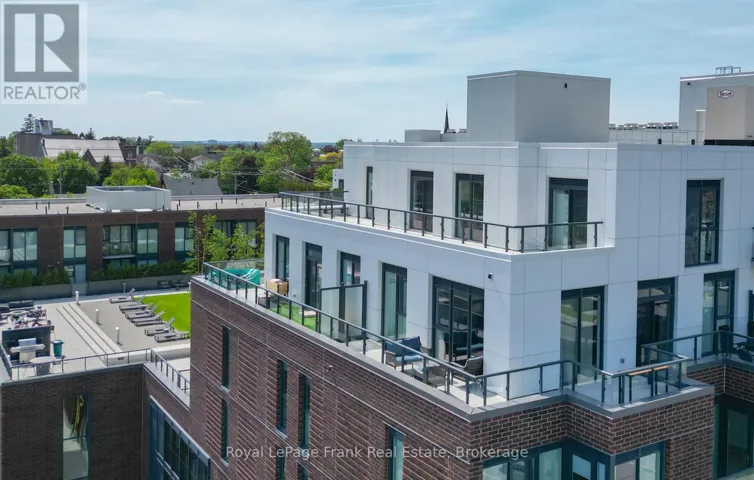 604 - 201 BROCK STREET S, Whitby (Downtown Whitby), Ontario L1N4K2