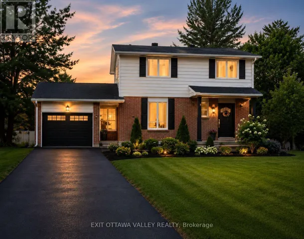 13 TAMARACK STREET, Deep River, Ontario K0J1P0