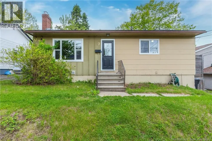 17 Garfield Street, Moncton, New Brunswick E1C3Y4