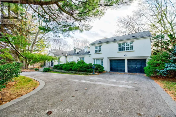 560 MEADOW WOOD ROAD, Mississauga (Clarkson), Ontario L5J2S3