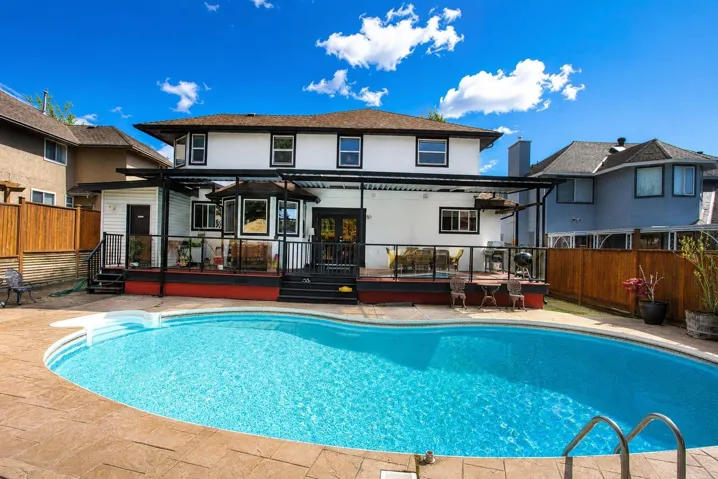 8265 148B STREET, Surrey, British Columbia V3S7R9