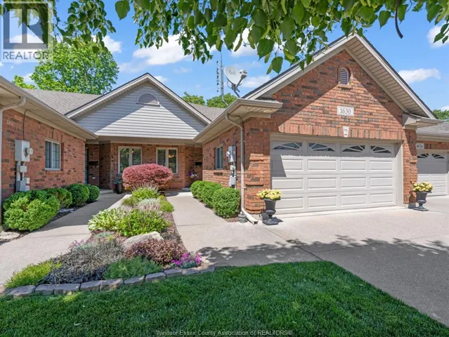 1630 NAPLES CRESCENT, LaSalle, Ontario N9J3Y9