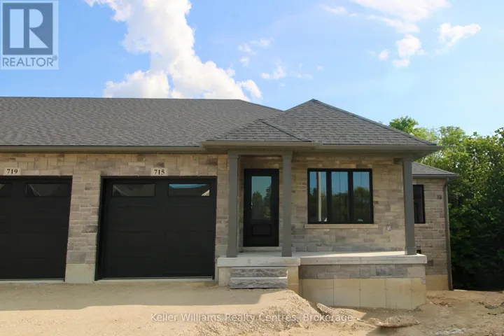 715 18TH STREET, Hanover, Ontario N4N0C7